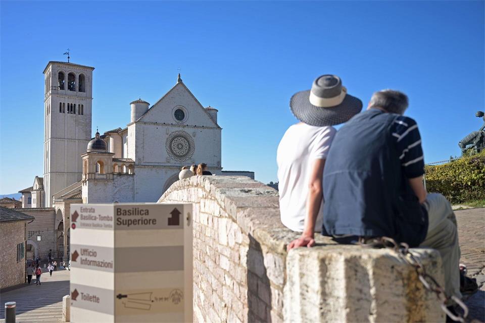 Millionen Besucher kommen jedes Jahr nach Assisi.Malin Wunderlich/dpa