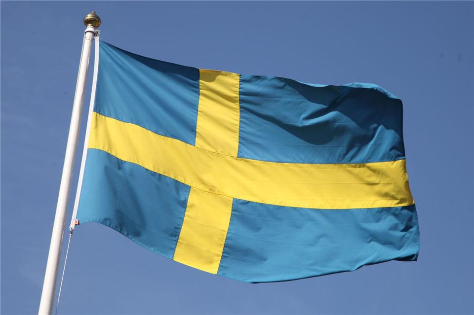 Mindestens eine Drohne ist am schwedischen Flughafen Göteborg-Landvetter gesichtet worden. (Symbolbild)Steffen Trumpf/dpa