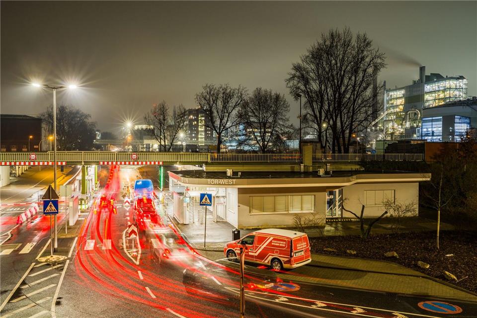 Mini-Wachstum 2025 nach zwei Rezessionsjahren - die deutsche Wirtschaft kämpft sich aus der Flaute.Andreas Arnold/dpa