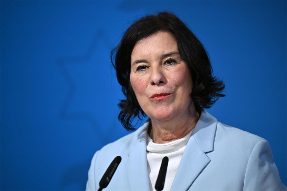 Ministerin Boos-John sieht bei der Nutzung des „ThüringenKredits“ noch Luft nach oben. (Archivbild)Martin Schutt/dpa