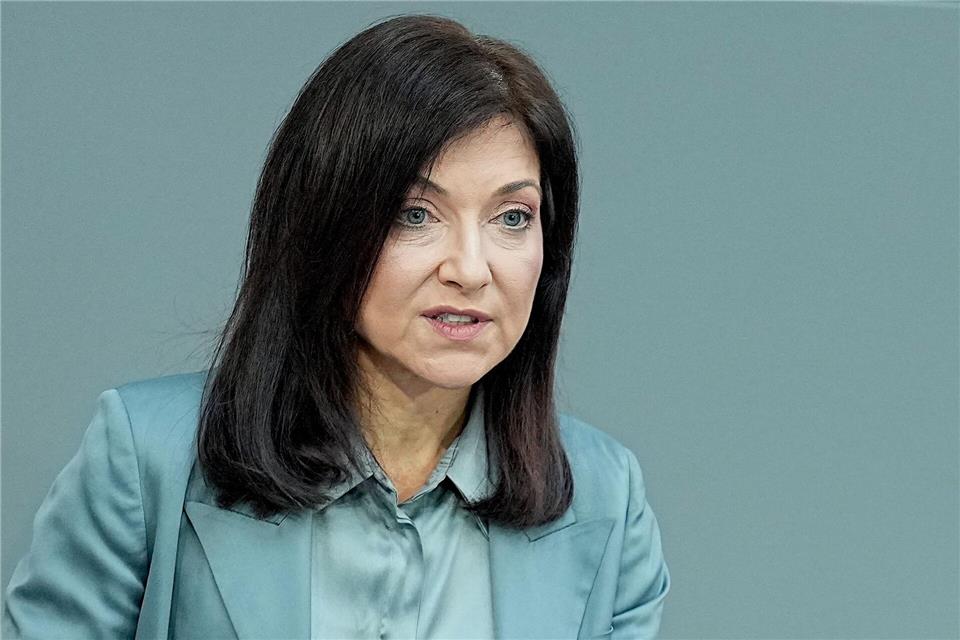 Ministerin Reiche: Der „Zwang zur Wärmepumpe“ soll weg.Michael Kappeler/dpa