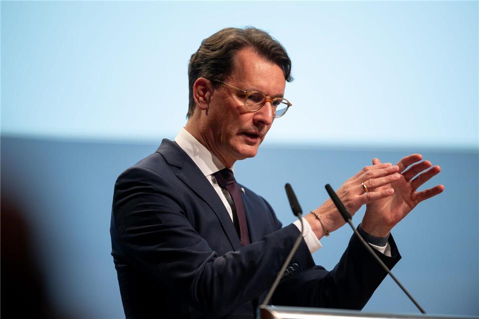 Ministerpräsident Hendrik Wüst ist auch Landesvorsitzender der nordrhein-westfälischen CDU. (Archivbild)Fabian Strauch/dpa