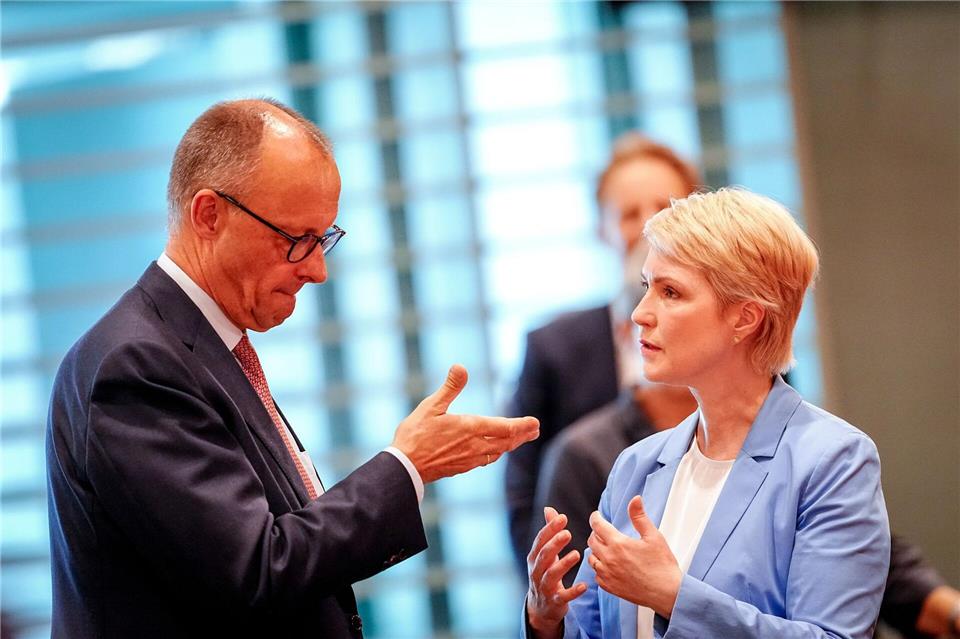 Ministerpräsidentin Schwesig hat vor allem in Wirtschaftsfragen klare Erwartungen an die Bundesregierung. (Archivbild)Kay Nietfeld/dpa