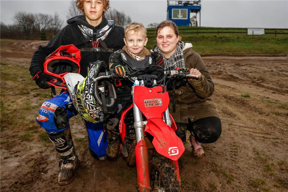 Mio mit Familie.Frank Molter/dpa