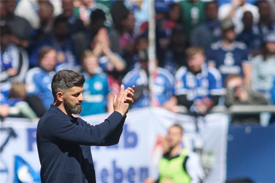 Miron Muslic geht selbstbewusst ins Spitzenspiel der 2. Bundesliga. (Archivbild)Bernd Thissen/dpa