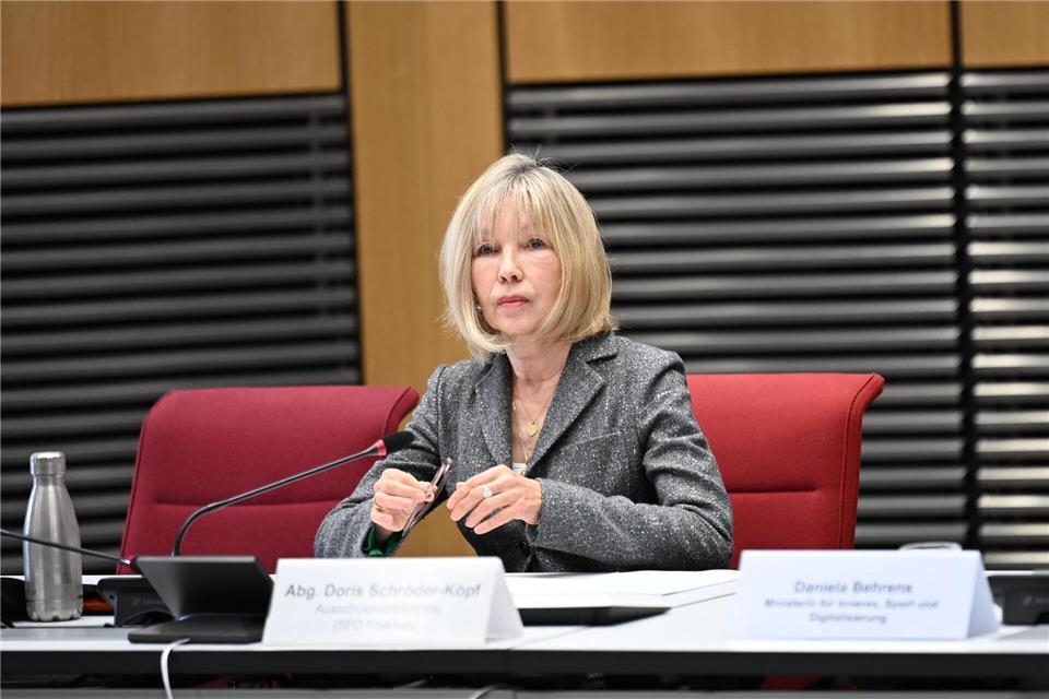 Mit Doris Schröder-Kopf (SPD) fordert eine prominente Landtagsabgeordnete Konsequenzen an der Spitze der eigenen Partei. (Archivbild)Shireen Broszies/dpa