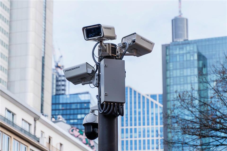 Mit Hilfe von Videoschutzanlagen konnten laut Polizei über 1.000 Fälle aufgeklärt werden. (Symbolbild)Andreas Arnold/dpa