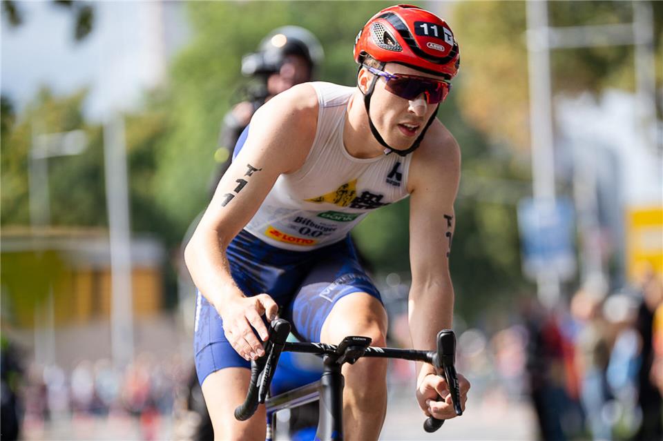 Mit Silber wurden die Strapazen des 25-jährigen Heideners Jonas Osterholt Anfang August auf der DM-Strecke belohnt.