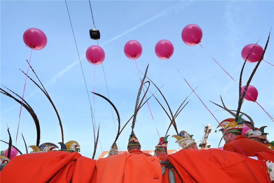 Mit dem 11.11. starten die Narren in die neue Session. Karl-Josef Hildenbrand/dpa