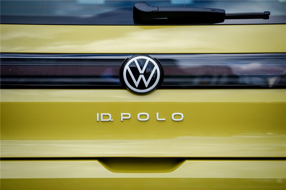 Mit dem ID. Polo verabschiedet sich VW von den Nummern in den Modellnamen und kehrt zu den bekannten Bezeichnungen zurück. Die Studie hatte noch ID.2all geheißen. (Archivbild)Kay Nietfeld/dpa