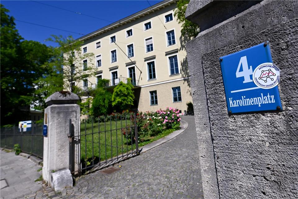 Mit dem Karolinenplatz 4 soll die Außenstelle ein Zuhause mit besonderer Bedeutung bekommen.Sven Hoppe/dpa