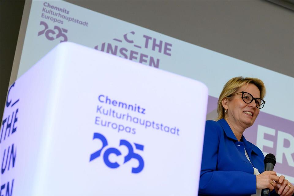 Mit dem Kulturhauptstadtjahr habe Chemnitz und die Region viel Aufmerksamkeit auf sich gezogen, sagte Kulturministerin Barbara Klepsch. (Archivbild)Hendrik Schmidt/dpa