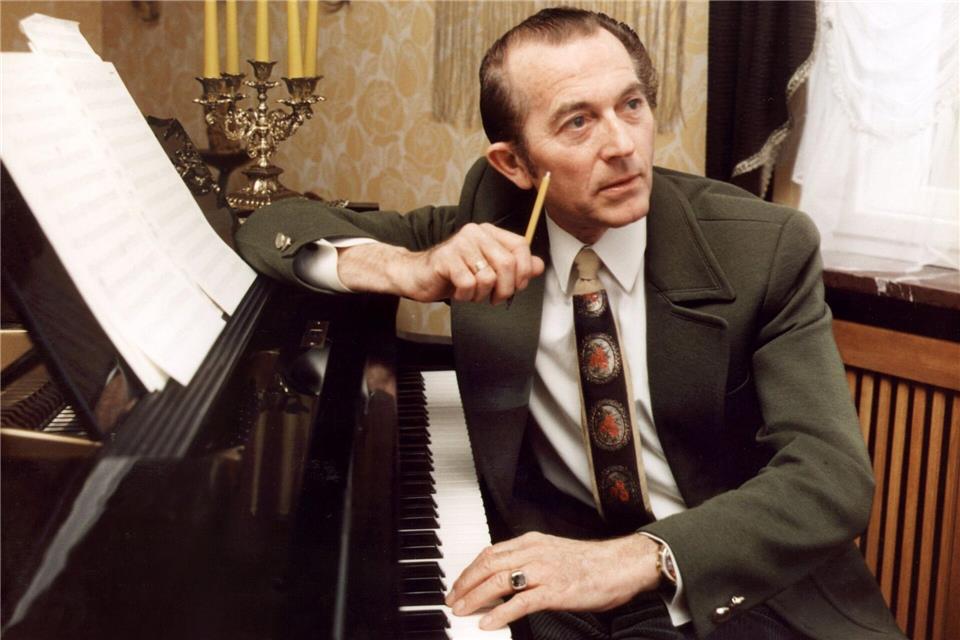 Mit dem Rennsteiglied setzte der Volksmusikant Herbert Roth vor 75 Jahren seiner Heimat ein musikalisches Denkmal. (Archivbild)picture alliance / dpa