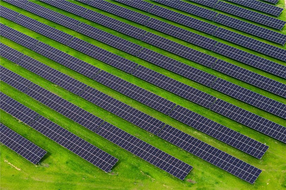 Mit dem Vorstoß will die EU-Kommission mehr Investitionen in die Energiewende ermöglichen. (Archivbild)Sina Schuldt/dpa