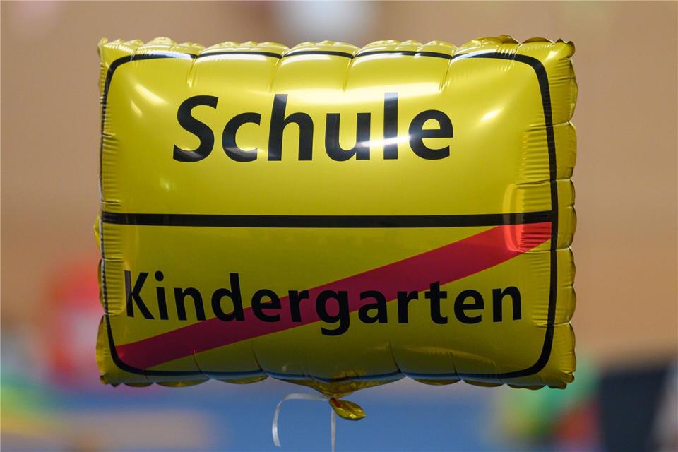 Mit dem ersten Schultag beginnt für die Kinder ein neuer Lebensabschnitt. (Archivbild)Robert Michael/dpa-Zentralbild/dpa