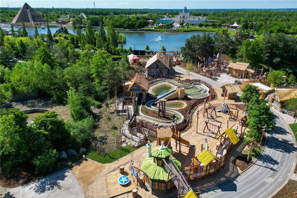 Mit dem neuen Idefix-Abenteuerland startet in Sachsen der erste Schritt zum Asterix-Park. Hendrik Schmidt/dpa