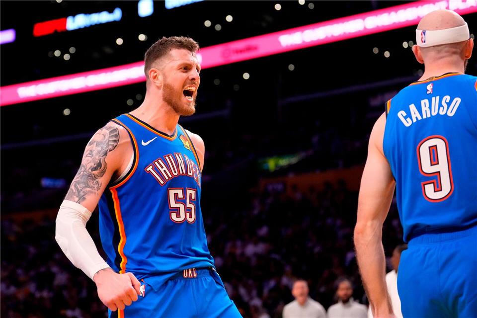 Mit den Oklahoma City Thunder weiter auf Erfolgskurs: Isaiah Hartenstein.Mark J. Terrill/AP/dpa