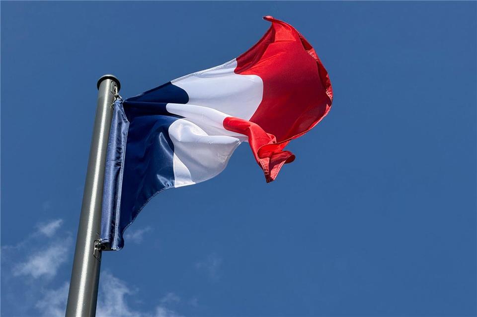 Mit der Regierungskrise in Frankreich droht der EZB die nächste Baustelle. (Symbolbild) Rachel Sommer/dpa