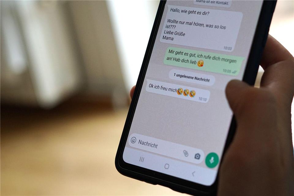 Mit der neuen Passkey-Verschlüsselung will Whatsapp die Chat-Backups vereinfachen.picture alliance/dpa