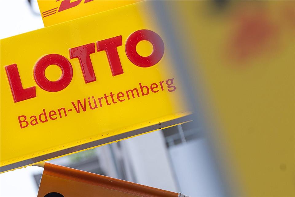 Mit einem Millionengewinn ins neue Jahr starten: Dieser Traum ist für einige Menschen aus Baden-Württemberg in Erfüllung gegangen. (Symbolbild)Sebastian Gollnow/dpa