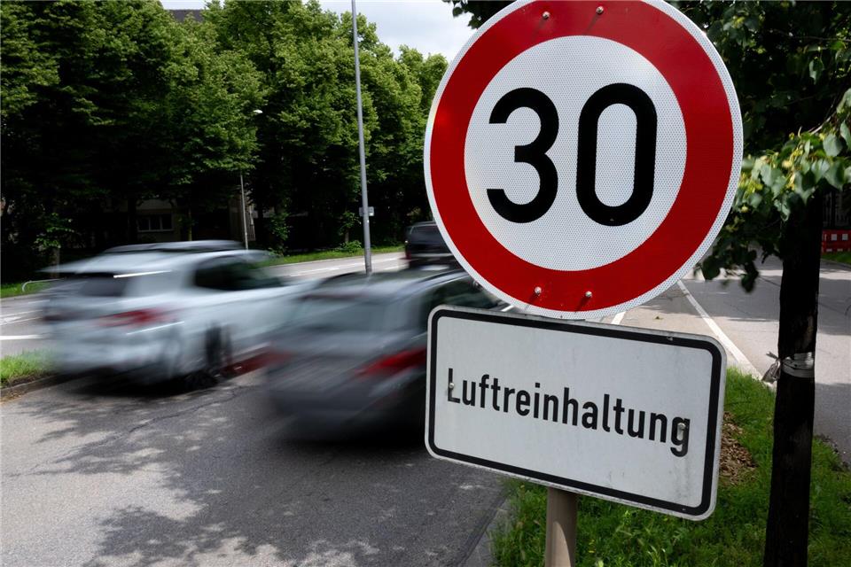 Mit einem Tempolimit wollte die Stadt München für bessere Luft sorgen. (Archivbild)Sven Hoppe/dpa