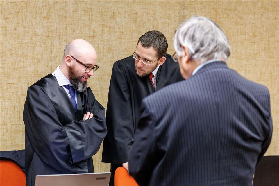 Mit einer Bewährungsstrafe ist ein Prozess um ein gefälschtes Plagiat zu Ende gegangen. (Archiv)Matthias Balk/dpa