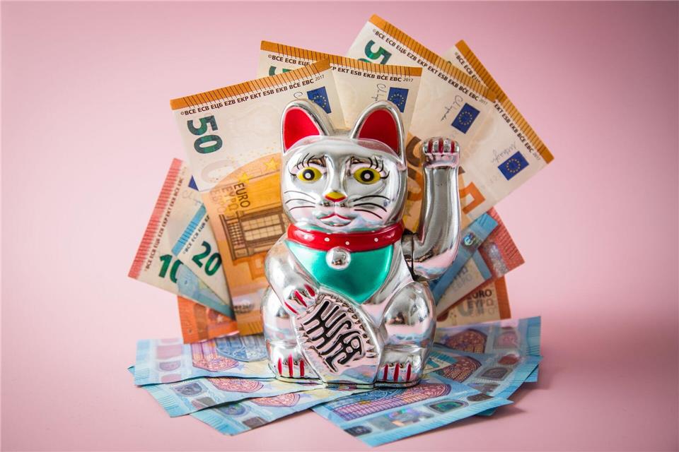 Mit finanzieller Unabhängigkeit das große Glück erreichen? Manche Menschen streben genau danach.Christin Klose/dpa-tmn