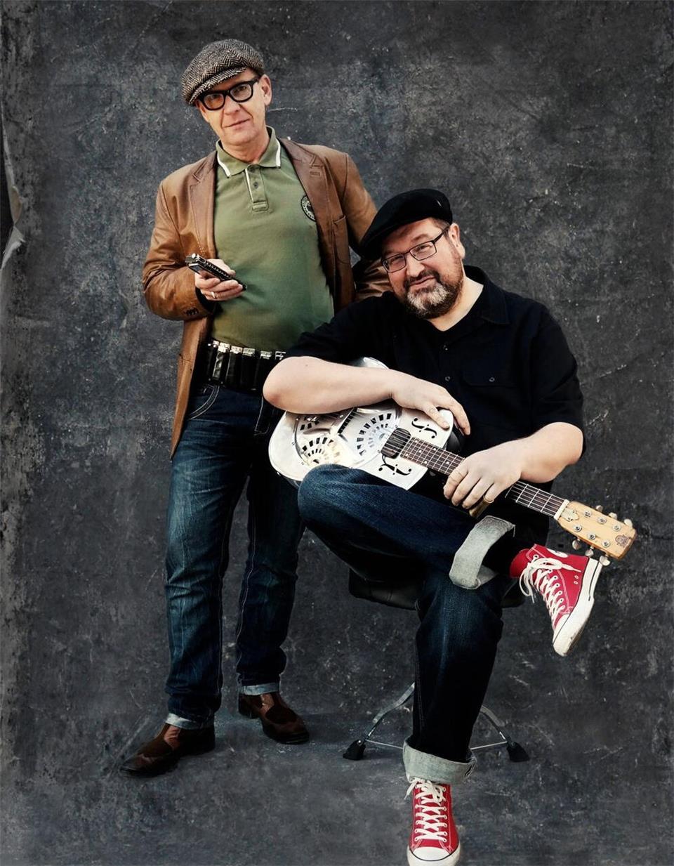 Mit ihrem Programm „Front Porch Stories“ und der neuen, gleichnamigen CD machen „The Deltaboys“ die Bühne zur Südstaaten-Veranda.