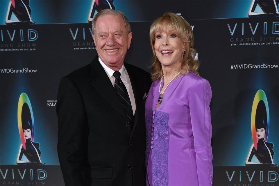 Mit ihrem dritten Ehemann ist Barbara Eden seit 1991 verheiratet. (Archivbild) Jens Kalaene/dpa-Zentralbild/dpa