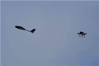 Mit ihren Drohnen versetzt die Ukraine der russischen Ölindustrie immer wieder schwere Schläge. (Archivbild)Efrem Lukatsky/AP/dpa