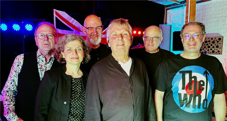 Mit kraftvollen Riffs, markanten Basslinien und mitreißendem fünfstimmigem Gesang möchte „Whomania“ den einzigartigen Sound einer der einflussreichsten britischen Rockgruppen aller Zeiten zu neuem Leben erwecken.