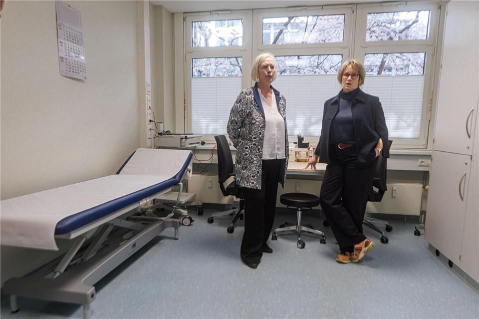 Mit niedrigschwelligen Angeboten soll psychisch Erkrankten aus der Drogenszene geholfen werden.Markus Scholz/dpa