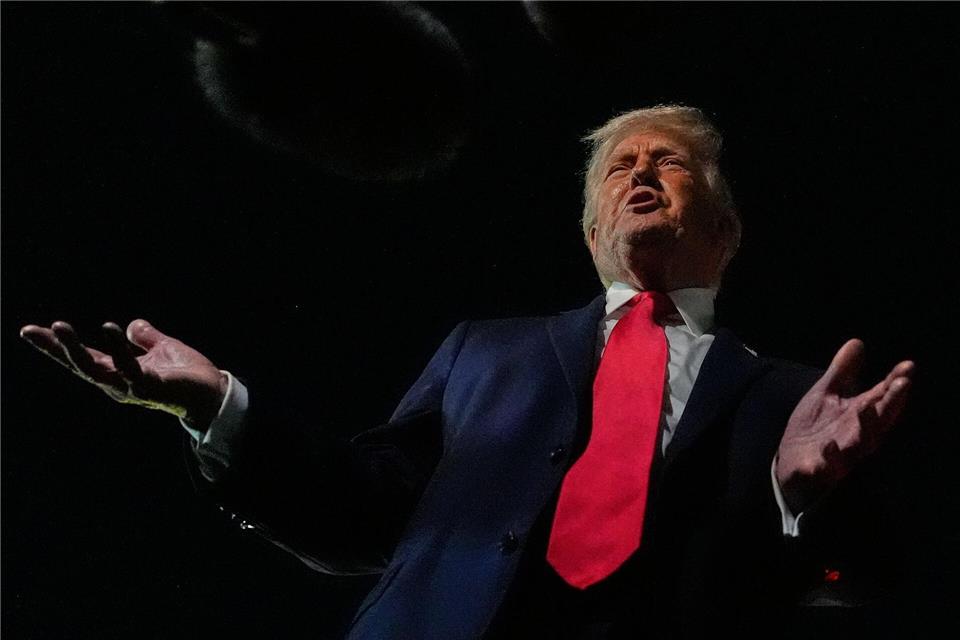 Mit seinen Plänen für eine neue „Friedens-Charta“ sorgt US-Präsident Donald Trump für Verwirrung und Sorgen bei seinen Partnern.Julia Demaree Nikhinson/AP/dpa