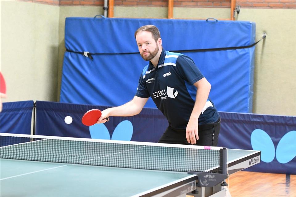 Mit seinen vier Punkten im Einzel und im Doppel (zusammen mit David Riethmann) avancierte Thorsten Deelmann beim Borkener Heimerfolg gegen den TSSV Bottrop II zum Matchwinner.