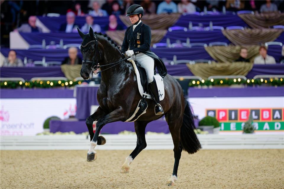 Mit über 80 Prozent wurde der Auftritt von Isabell Werth und Wendy benotet. Uwe Anspach/dpa