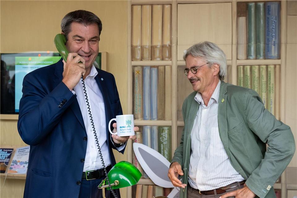 Miteinander sprechen, bei allen inhaltlichen Differenzen, das war für Mergner entscheidend für seine Arbeit beim Bund Naturschutz - auch mit Ministerpräsident Markus Söder (CSU) pflegte er Kontakt. (Archivbild)Sven Hoppe/dpa