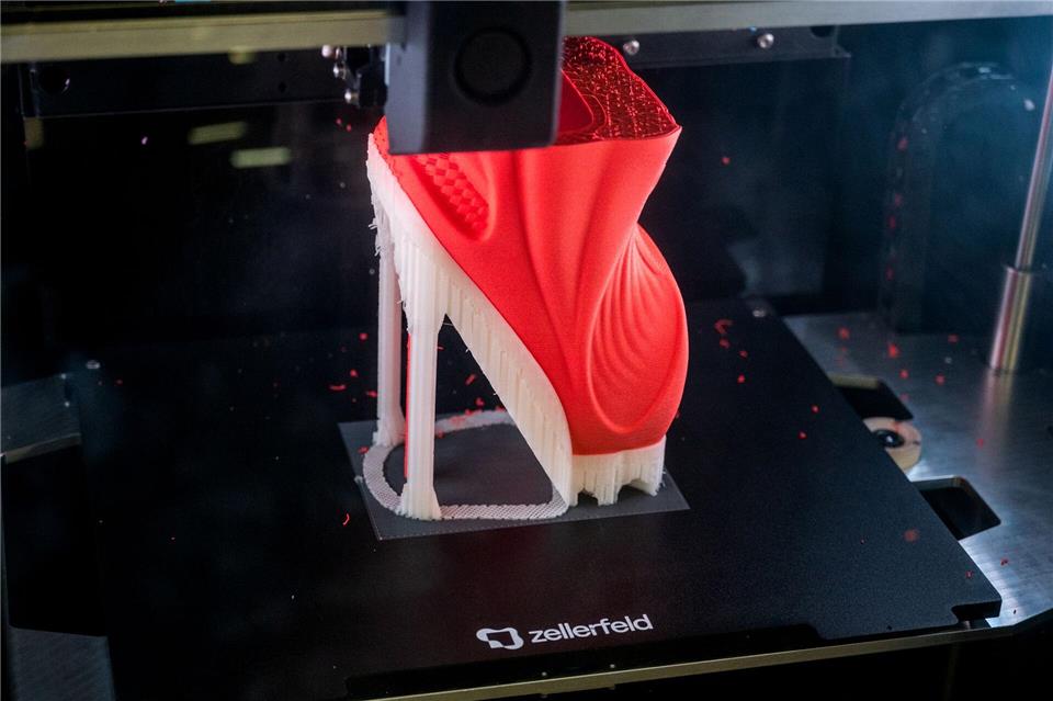 Mittlerweile die Firma Zellerfeld hunderte Drucker in Hamburg stehen.Daniel Bockwoldt/dpa/Daniel Bockwoldt