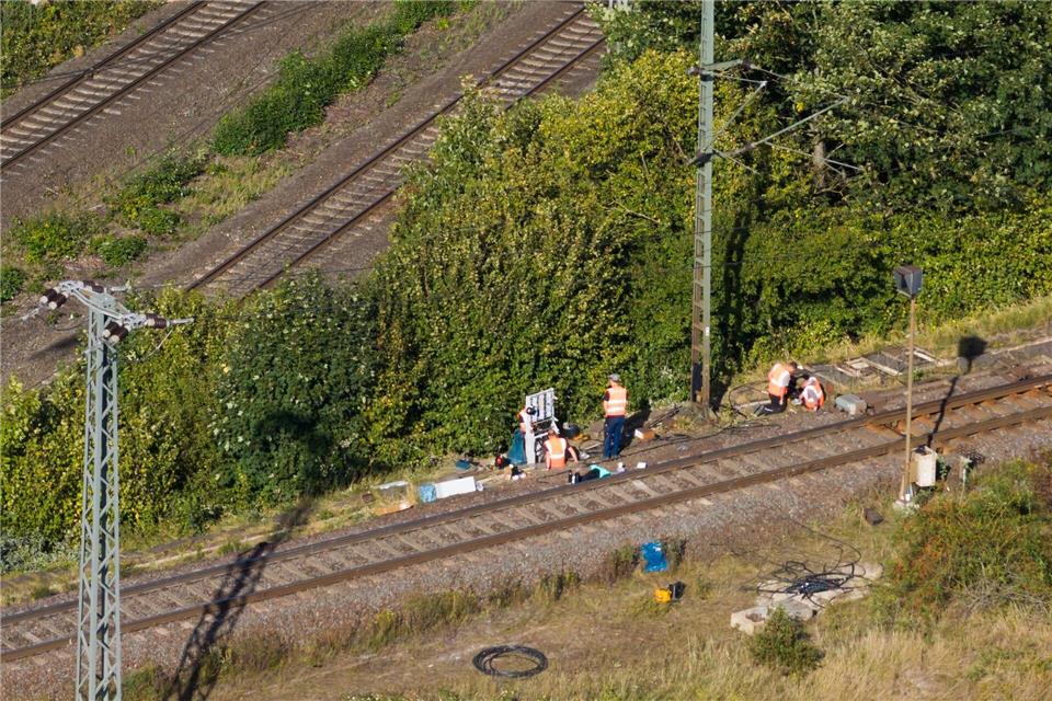 Mittlerweile läuft der Bahnverkehr zwischen Hannover und Berlin fast wieder wie gewohnt.Julian Stratenschulte/dpa
