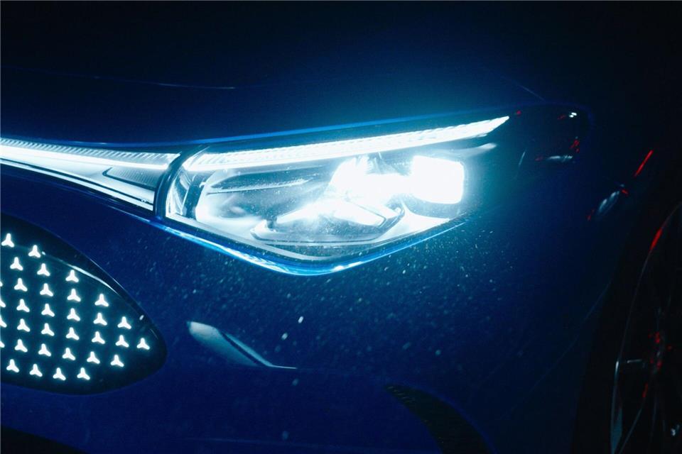 Moderne Lichtsysteme mit Mikro-LED können die Ausleuchtung viel genauer steuern als bisherige Systeme.Mercedes-Benz AG/dpa-tmn