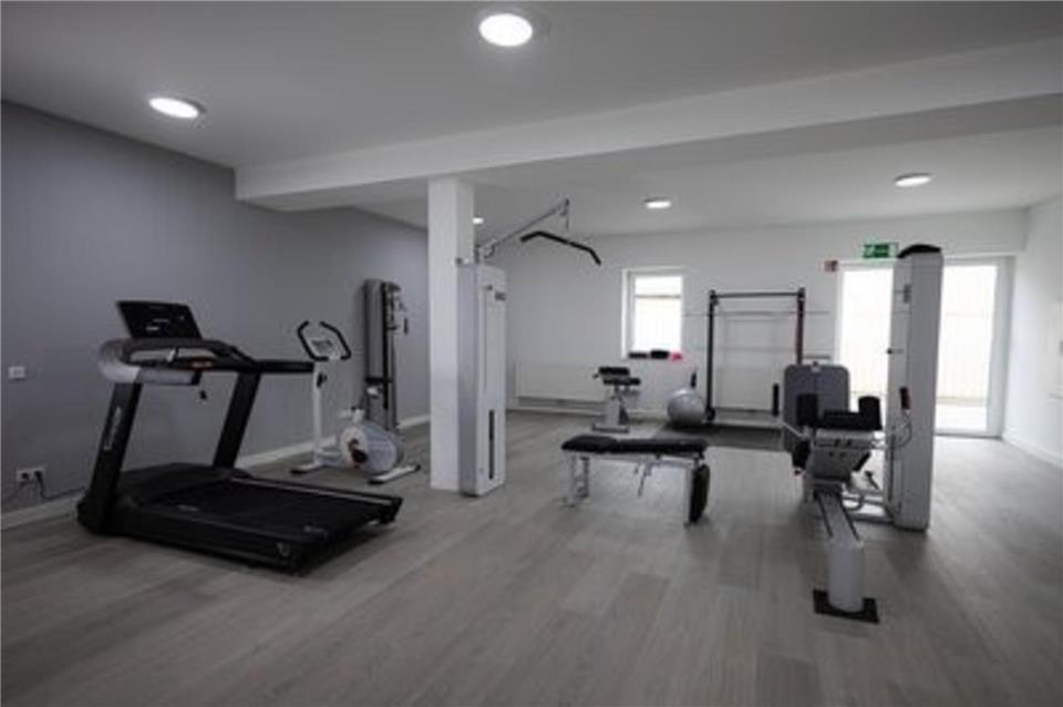 Moderne Trainingsgeräte zeichnen das Therapiezentrum an der Heinrich-Hertz-Straße in Borken aus.