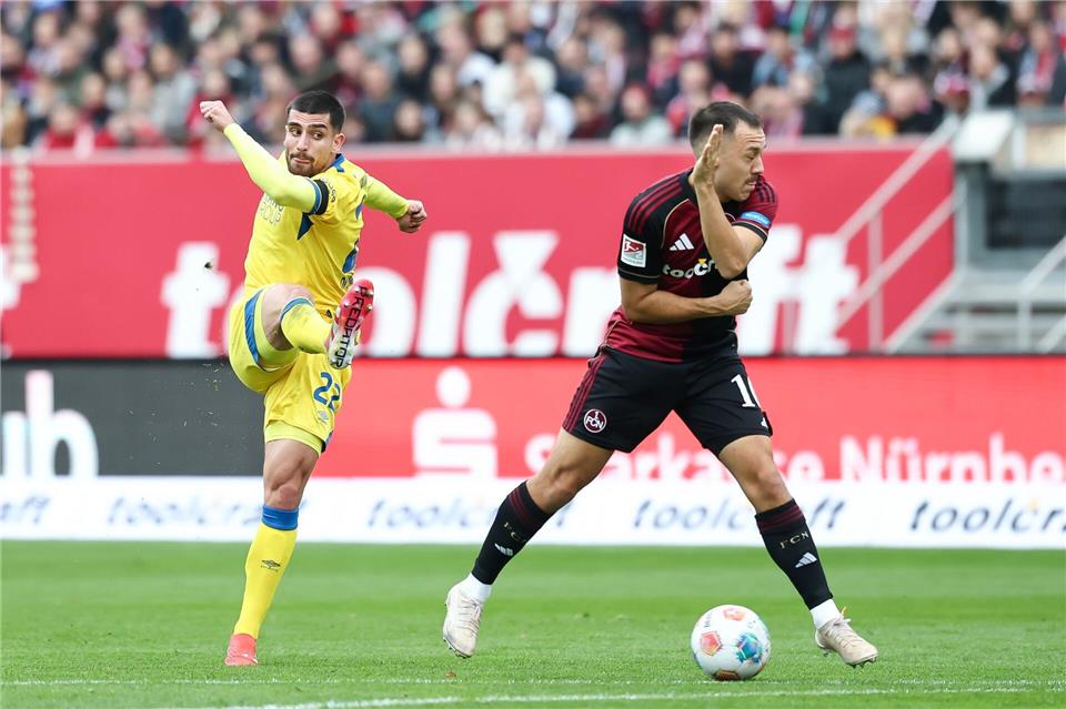 Mohamed Dräger kehrt von Eintracht Braunschweig in seine Heimat zurück.Daniel Löb/dpa