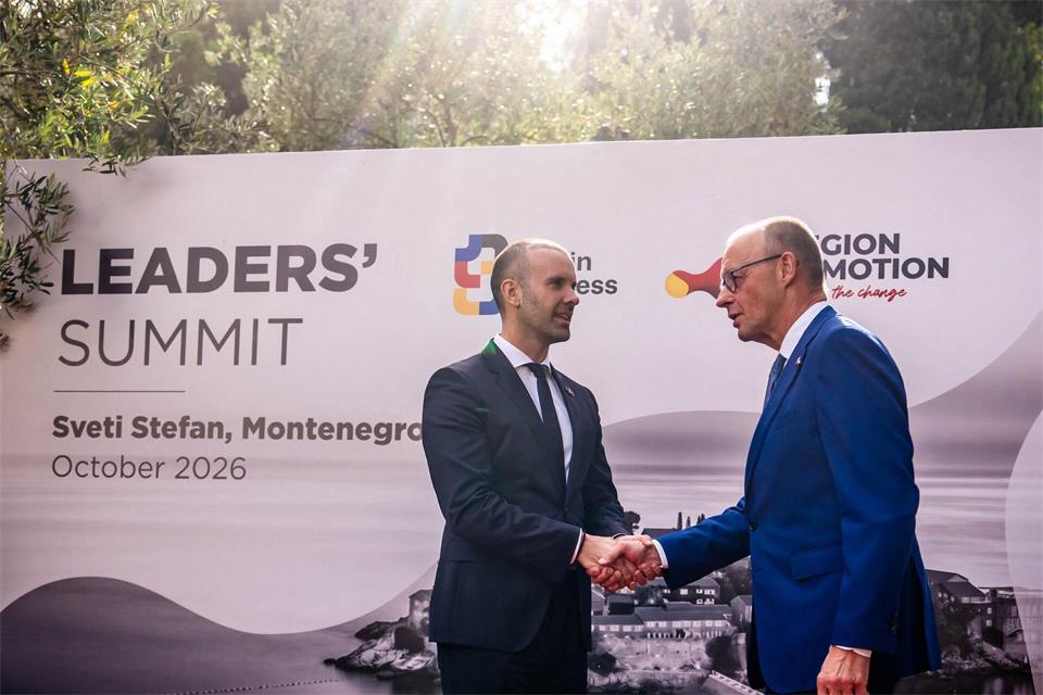 Montenegro hofft auf einen Abschluss der EU-Beitrittsverhandlungen noch in diesem Jahr.Michael Kappeler/dpa