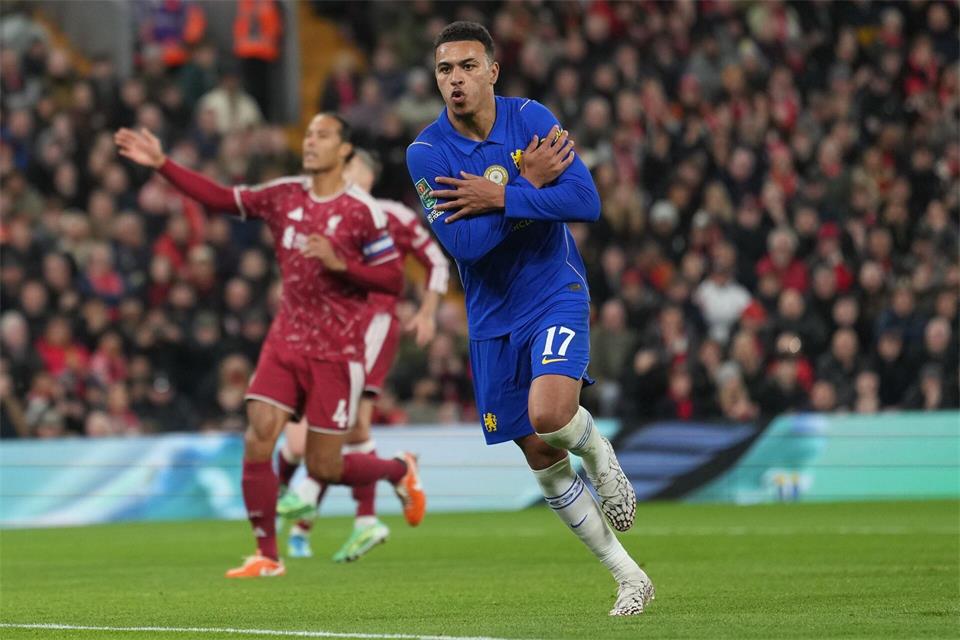 Morgan Rogers brachte Chelsea per Foulelfmeter in Führung.Jon Super/AP/dpa