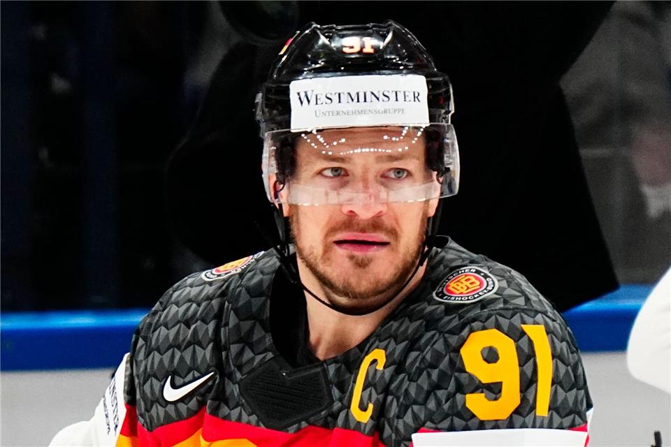 Moritz Müller wird bei der Eishockey-WM TV-Experte. (Archivbild)Pavel Golovkin/AP/dpa