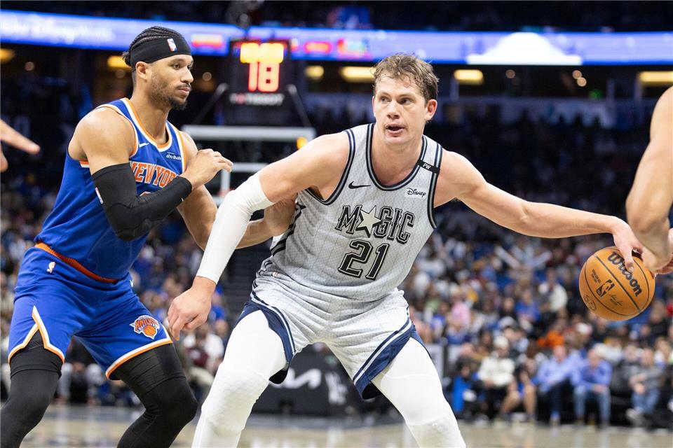 Moritz Wagner verpasst nach seinem Kreuzbandriss die Basketball-EM in diesem Jahr.Alan Youngblood/AP/dpa