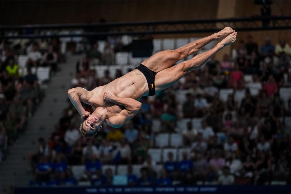 Moritz Wesemann holt mit beeindruckenden Sprüngen sein zweites EM-Gold.Aurelien Morissard/AP/dpa