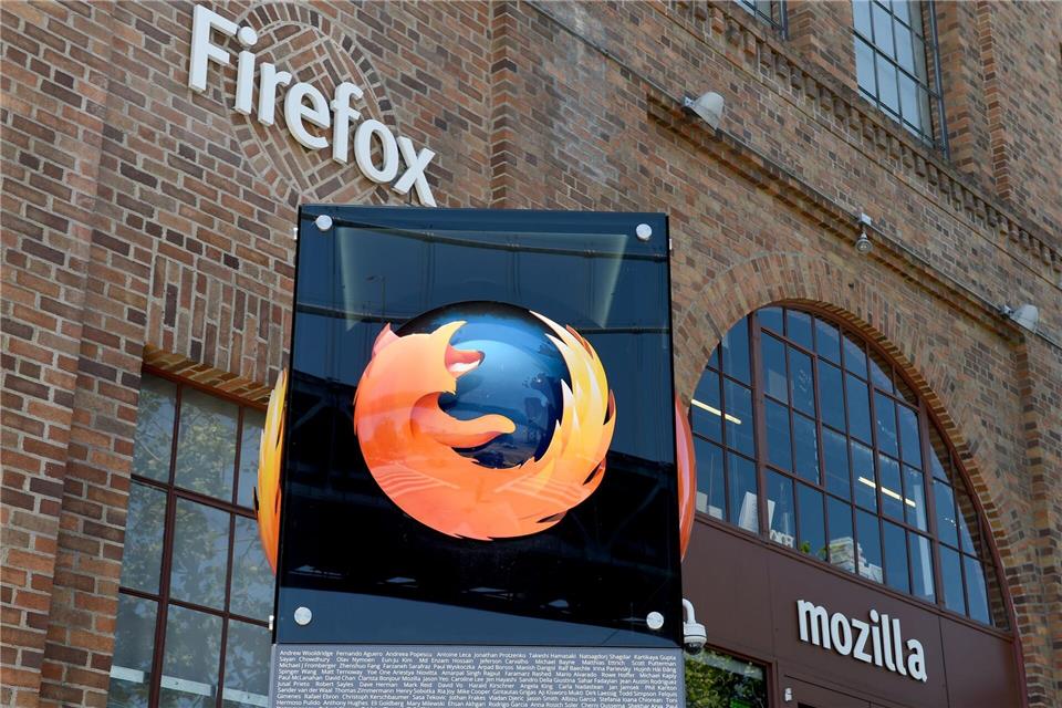 Mozilla fokussiert sich auf Firefox: Neue Funktionen wie Tab-Gruppen und verbesserte Lesezeichenverwaltung sollen Pocket-Funktionen im Browser ersetzen.Andrej Sokolow/dpa