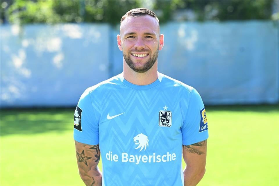 Münchens Patrick Hobsch erzielte das 2:2 gegen Viktoria Köln.Felix Hörhager/dpa