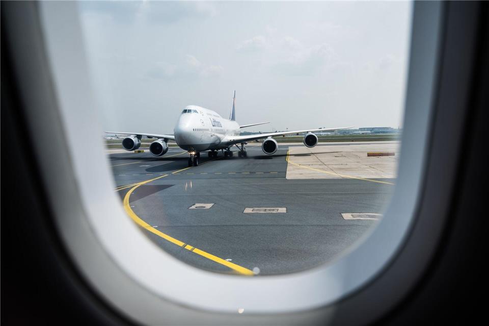 Mulmiges Gefühl bei Start oder Landung: Progressive Muskelentspannung lenkt von der Flugangst ab und fördert Entspannung.picture alliance/dpa