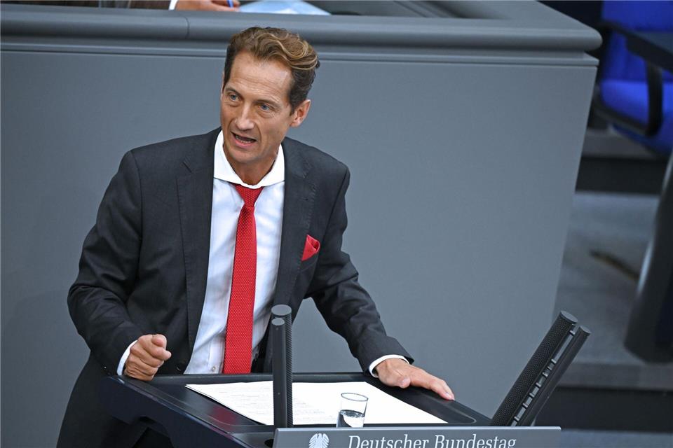 AfD-Abgeordneter Hahn zu 4.800 Euro Geldstrafe verurteilt Muss 4.800 Euro Geldstrafe zahlen: der AfD-Abgeordnete Ingo Hahn. (Archivbild)Helena Dolderer/dpa